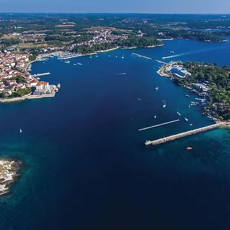 2 Bedroom Amazing In Porec